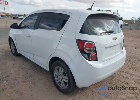 2014 Chevrolet Sonic Lt Auto z USA, uszkodzony, nr VIN 1G1JC6SH1E4239955